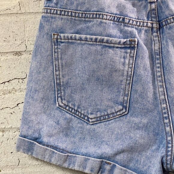 Pacsun Mom Jean Short Light Wash 27 - Picture 8 of 13